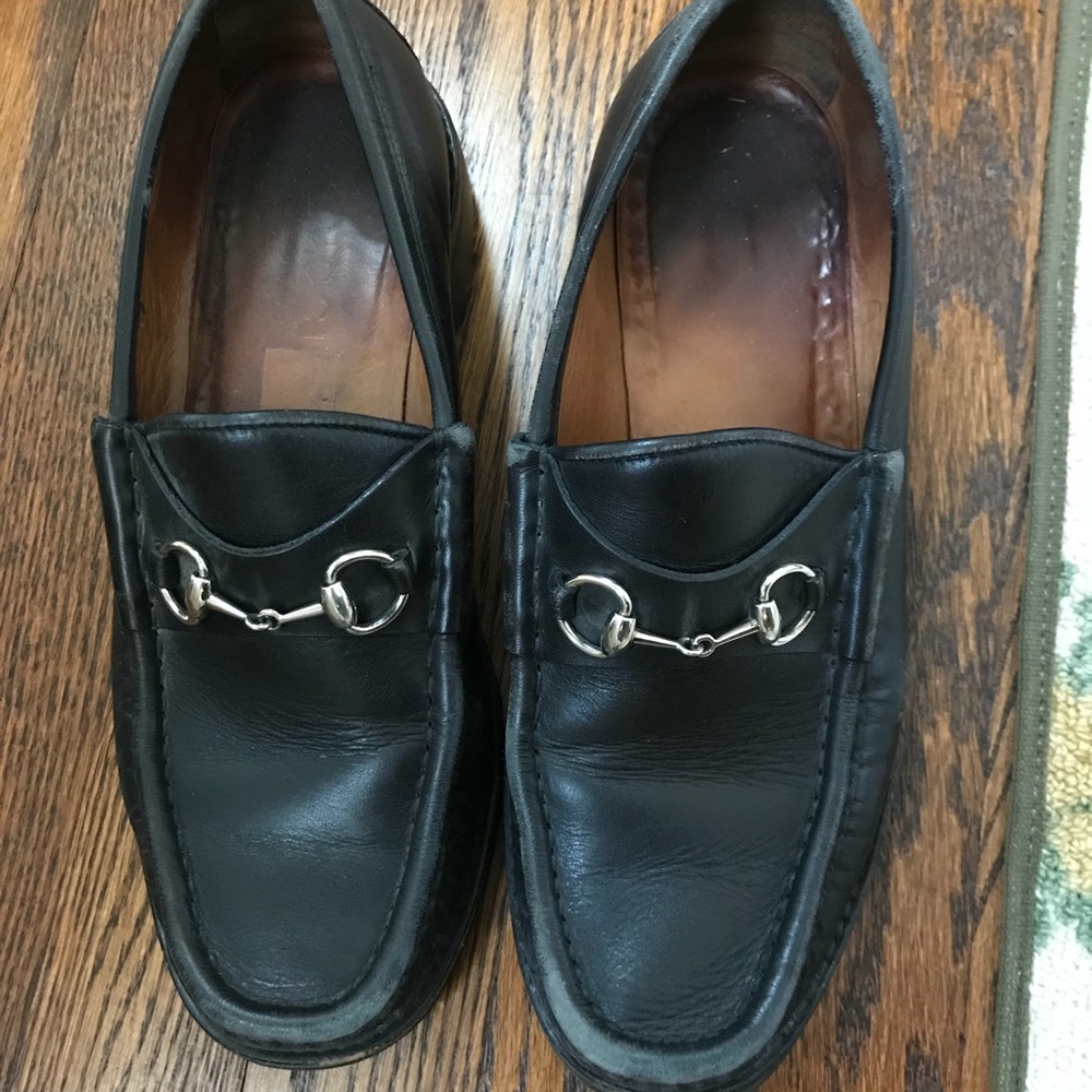 Women’s Leather Gucci Loafers, lug sole, size 8